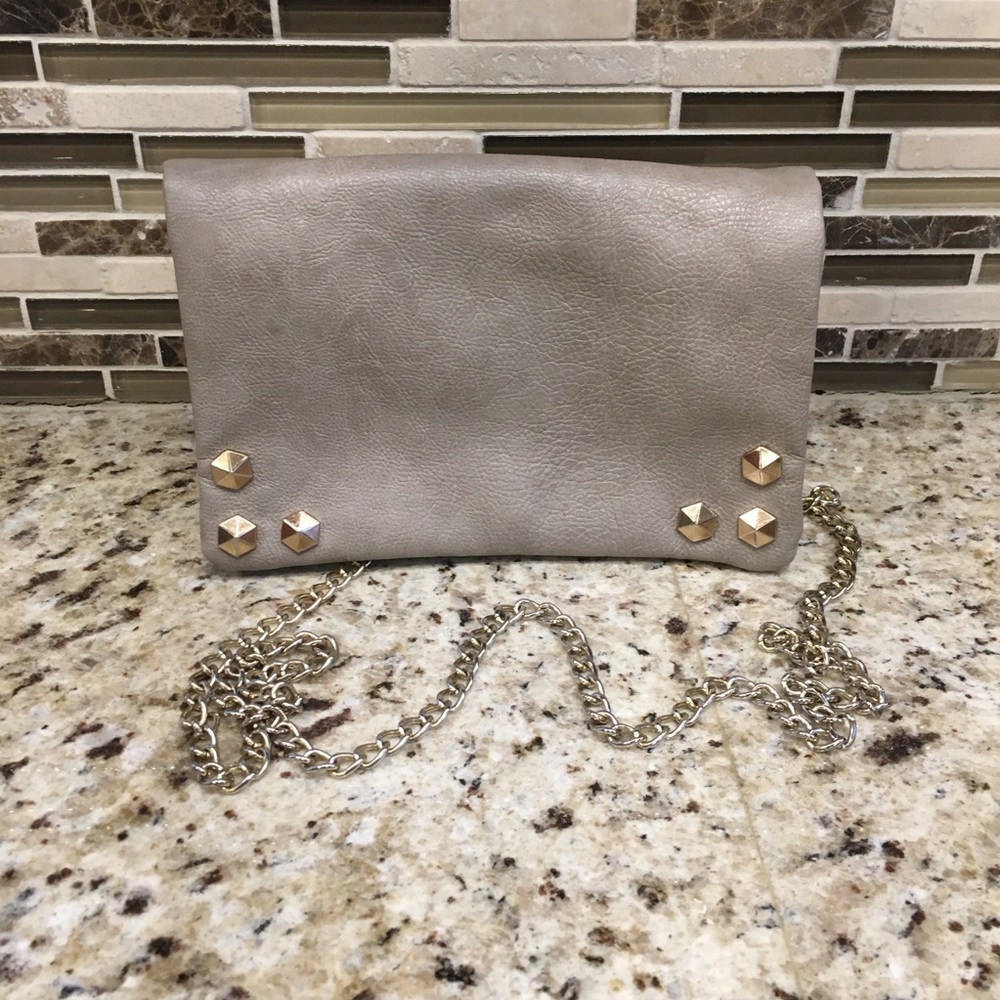 Gray Two Pocket Chain Strap Flap Cross Body Bag